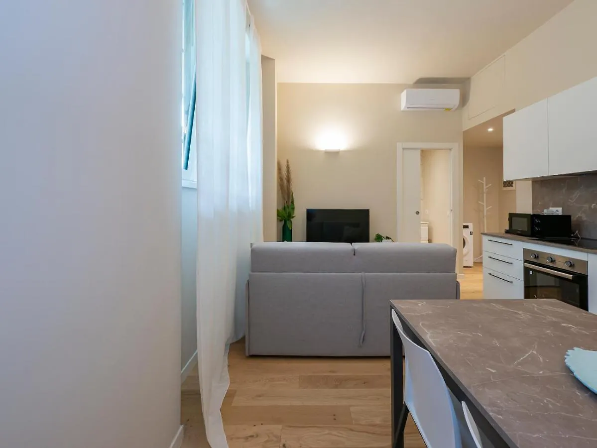 I Host Apartment - Ranzoni 1 Milano Italia