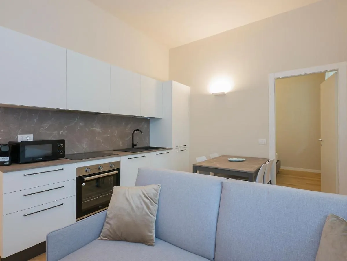 I Host Apartment - Ranzoni 1 Milano Italia