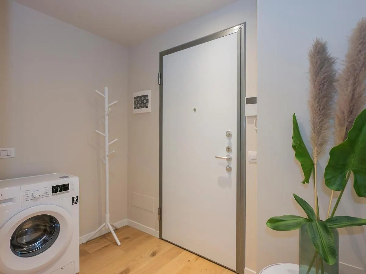 I Host Apartment - Ranzoni 1 Milano