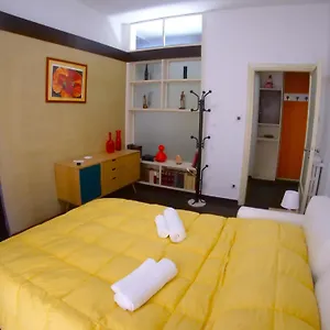 The House Of Grandma Appartamento Napoli