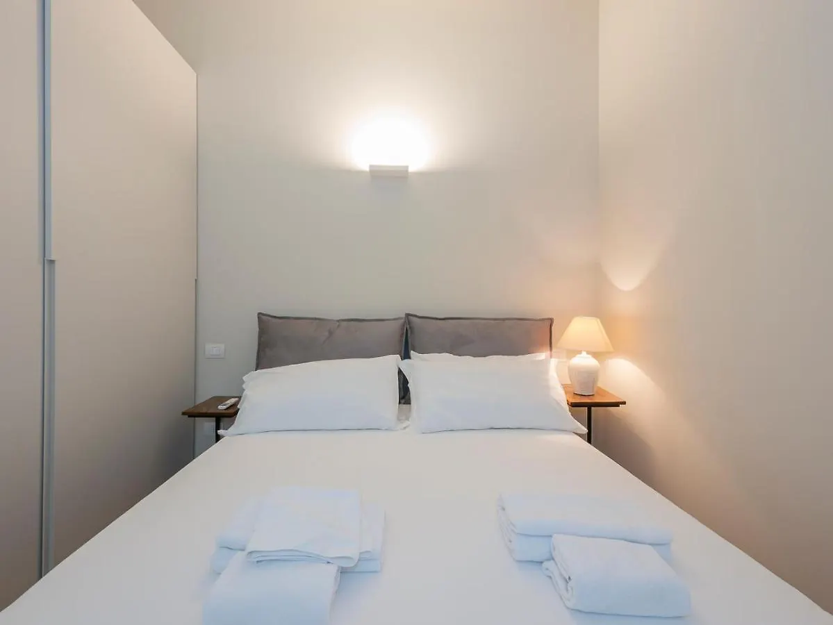 I Host Apartment - Ranzoni 1 Milan